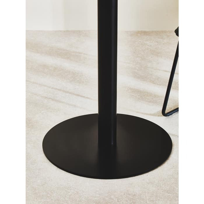 Reyes Dining Table – Black